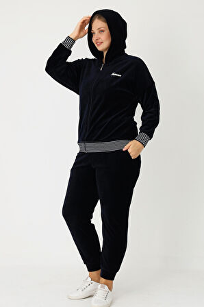 Lacivert Fermuarlı Kapüşonlu Pamuklu Kadife Uzun Kol Baskılı Cepli Kadın Büyük Beden Eşofman Takımı