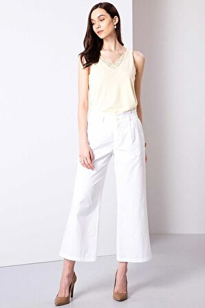 Kadın T-shirt G022SZ011.000.762210.VR004