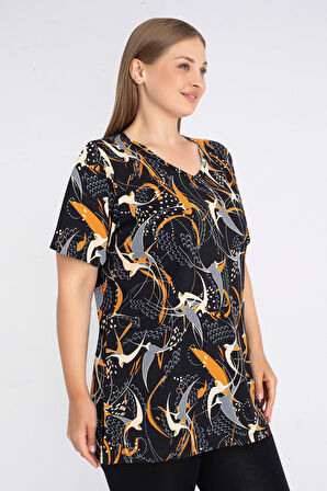Siyah Desenli Kısa Kollu Pamuklu Kadın Büyük Beden T-Shirt