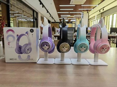 RENKLİ BÜYÜK A KALİTE KULAK ÜSTÜ TAÇ RENKLİ IŞIKLI KEDİ KULAKLI KEDİ KABARTMALI 5.3 VERSİON PED BALŞLIKLI BOYU AYARLANABİLEN ÇOK RAHAT BLUETOOTH KULAKLIK AKZ 02 (PEMBE)