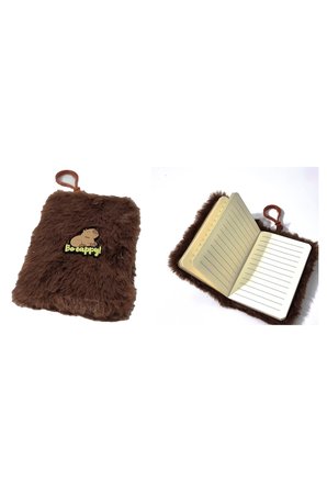 Capybara Desenli 5 Parça İlkokul Ortaokul Çanta Seti - Sırt Beslenme Çantası Kalemlik Defter Sticker