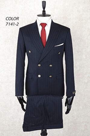 Kruvaze Metal Düğme Geniş Sivri Yaka Slim Fit Çift Yırtmaç Lacivert Drop 6 Takım Elbise