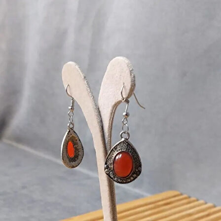 Uretti - Tuğba 9352 - 9382 Taş Detaylı Şık Küpe