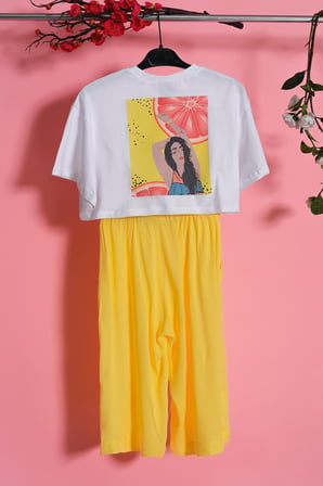 Kız Çocuk Baskılı  Rahat Kesim Tshirtlü Kaprili 2’li Takım 