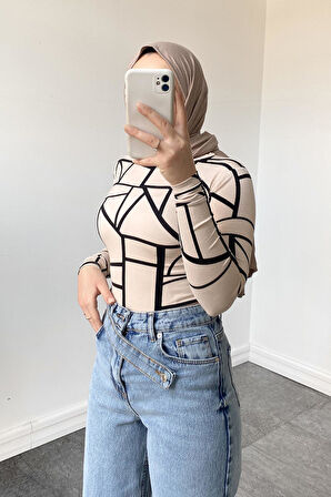 Bisiklet Yaka Geometrik Desenli Body Krem