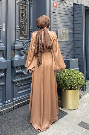 Ön Drapeli Saten Elbise Camel