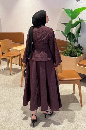 Kuşak Detaylı Bluz-Etek Takım Mürdüm