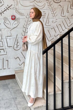 Katleya Model İşlemeli Elbise Ekru