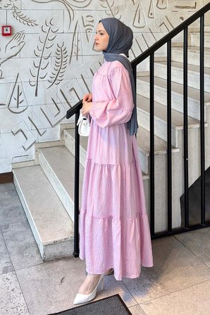 Kat Detaylı Bağlamalı Elbise Pembe