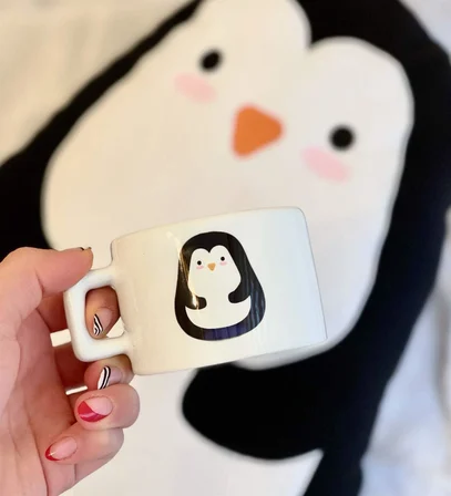 Tatlı Penguen Tasarımlı Kutulu Kupa Ve Yastık Set