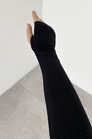 Eldiven Detaylı Body Siyah