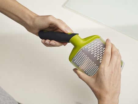 20017 Twist Grater Katlanır Saklama Kaplı 2'li Rende