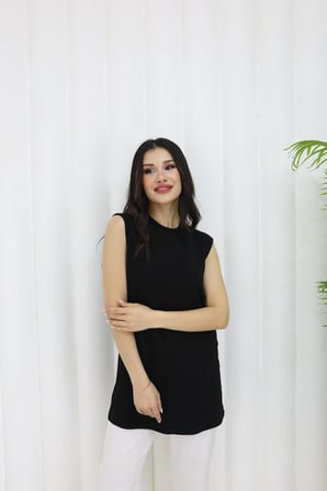 Tatula Kadın Atlet Bisiklet Yaka Kolsuz Siyah Pamuklu Penye Esnek Normal Kalıp