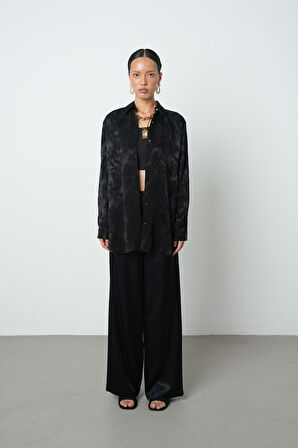 Kadın Siyah Renk Karışık Desenli Oversize Gömlek