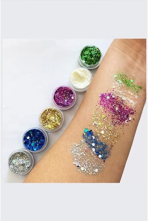 JEL FORM GLITTER KALICI MAKYAJ SİMİ (GÜMÜŞ)