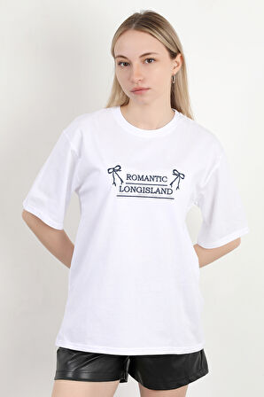 Kadın Bisiklet Yaka Romantic Nakışlı T-Shirt Beyaz - 925017