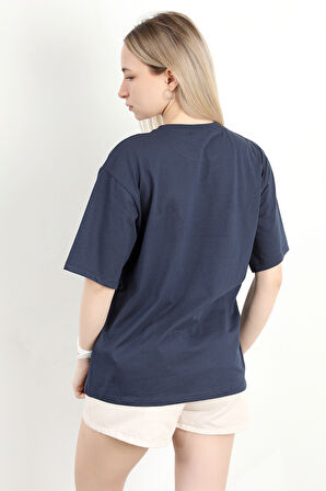 Kadın Bisiklet Yaka Romantic Nakışlı T-Shirt Lacivert - 925017