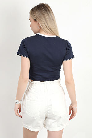 Kadın Bisiklet Yaka Fiyonk Nakışlı T-Shirt Lacivert - 925052