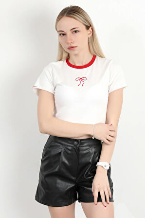 Kadın Bisiklet Yaka Fiyonk Nakışlı T-Shirt Beyaz - 925052