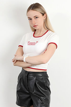 Kadın U Yaka Romantic Nakışlı T-Shirt Beyaz - 925054