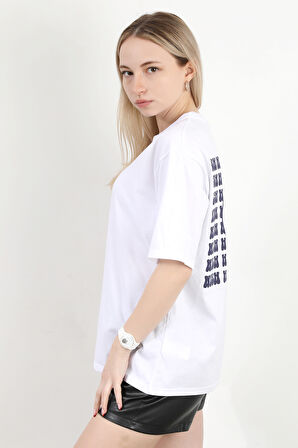 Kadın Bisiklet Yaka Sırtı Happy Baskılı T-Shirt Beyaz - 925013