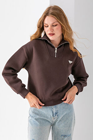Kadın Dik Yaka Yarım Fermuarlı Kelebek Aksesuarlı 3İp Şardonlu Sweatshirt Kahverengi - 2663