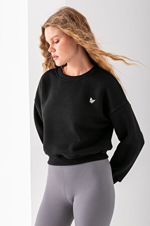 Kadın Bisiklet Yaka Kelebek Aksesuarlı 3İp Crop Sweatshirt Siyah - 2670