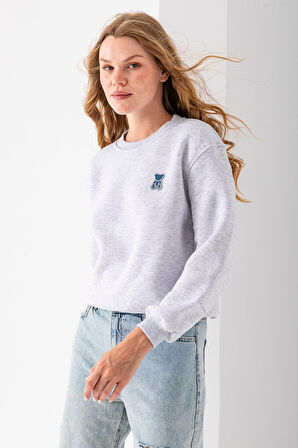 Kadın Bisiklet Yaka Taşlı Ayıcık Nakışlı 3İp Sweatshirt Gri - 2625