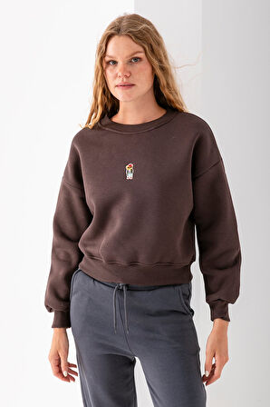 Kadın Bisiklet Yaka Gözlüklü Ayı Nakışlı 3İp Crop Sweatshirt Kahverengi - 2671