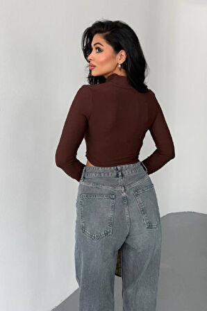 Kadın Dik Yaka Parmak Geçirmeli Fermuarlı Crop Sweatshirt Kahverengi - 26K 1776