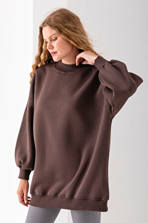 Kadın Kahverengi Üç İplik Pamuklu Ribanalı Bisiklet Yaka Oversize Sweatshirt - 2523