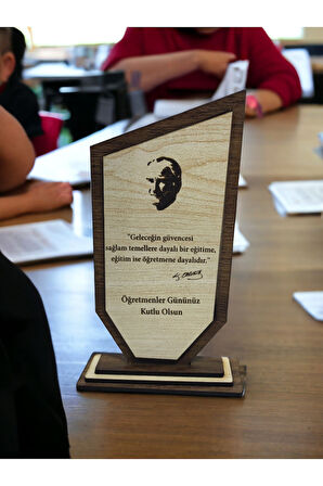 Kişiye Özel Ahşap Plaket - Öğretmenler Günü Hediyesi-Ödül Kupası