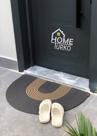Doğal Jüt Yarım Daire Kapı Önü Paspası | Kaymaz Tabanlı | Doğal El Dokuma | Şık ve Dekoratif D paspas (Kapı Girişleri, Banyo ve Balkon Kullanımı İçin) (Gri-Hasır, 60 * 90)