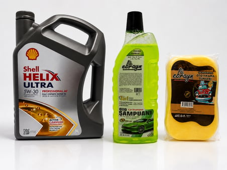 SHELL HELİX ULTRA PRO AF 5W-30 5 Litre + Oto Şampuan 1000 ml + Yıkama Süngeri