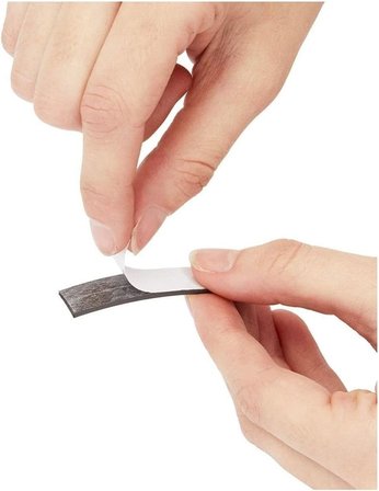 Dünya Magnet 5 Metre Yapışkanlı Şerit Mıknatıs Magnet Kes Kullan, Genişlik 12 Mm - Kalınlık 1,2 Mm