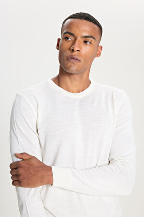 Standart Fit Normal Kesim Bisiklet Yaka Triko Kazak