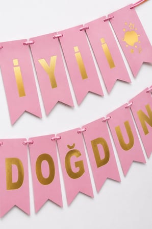 İyi Ki Doğdun Banner Pembe Altın Yazılı 250x17 cm Doğum Günü Parti Duvar Asma Dekor Süsleme