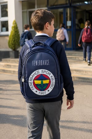 Fenerbahçe Orijinal Lisanslı Logo Desenli Okul Sırt Çantası Taraftar Öğrenci 38x30x14 cm