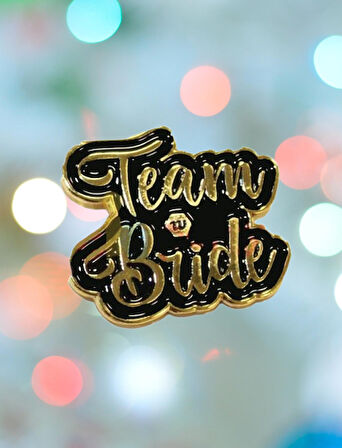 Team bride yaka rozeti siyah üstü gold yazı