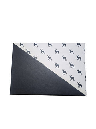 14×20×8 cm Geyikli Siyah Beyaz Cepli Dikdörtgen Lüks Yılbaşı Hediyelik Karton Kutu