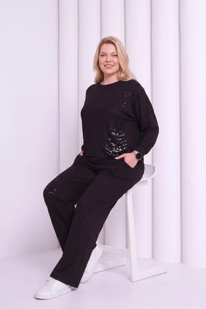 Yırtıklı İçi Pul Detaylı Takım