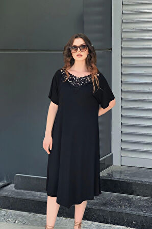 Ön Arka V Güpür Yakalı Elbise