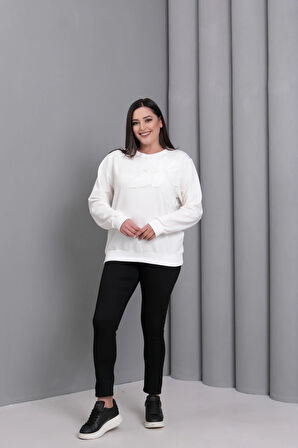 Çiçek Aplikeli Sweatshirt