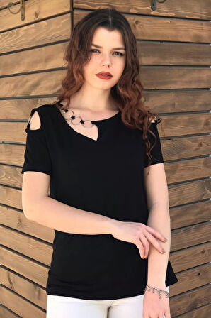 Metal Halka Detaylı Bluz