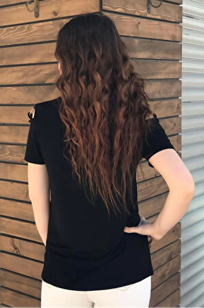 Metal Halka Detaylı Bluz