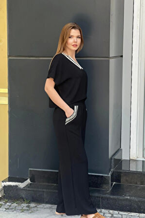 Yakası ve Cebi Örme Şerit Detaylı Takım