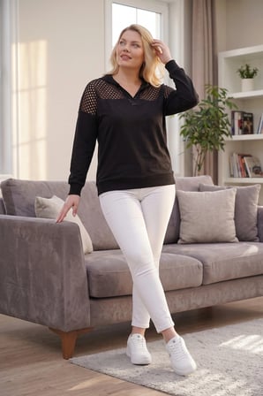 Yakası Taşlı File Detaylı Sweatshirt
