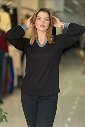 Yakası Ve Kol Uçları Simli Bluz