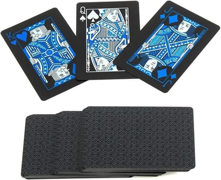 İskambil Kağıdı Destesi Oyun Kartları Su Geçirmez PVC Parlak Siyah Deste 8,7cm x 5,7cm 54'lü (Kırmızı)