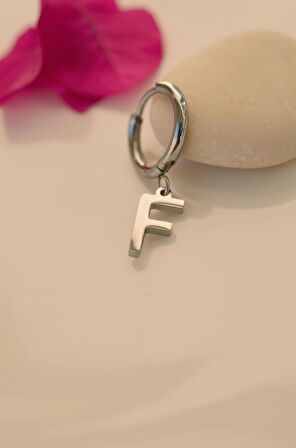 F Harfi Çelik Küpe Tekli